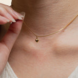 Dainty single heart necklace