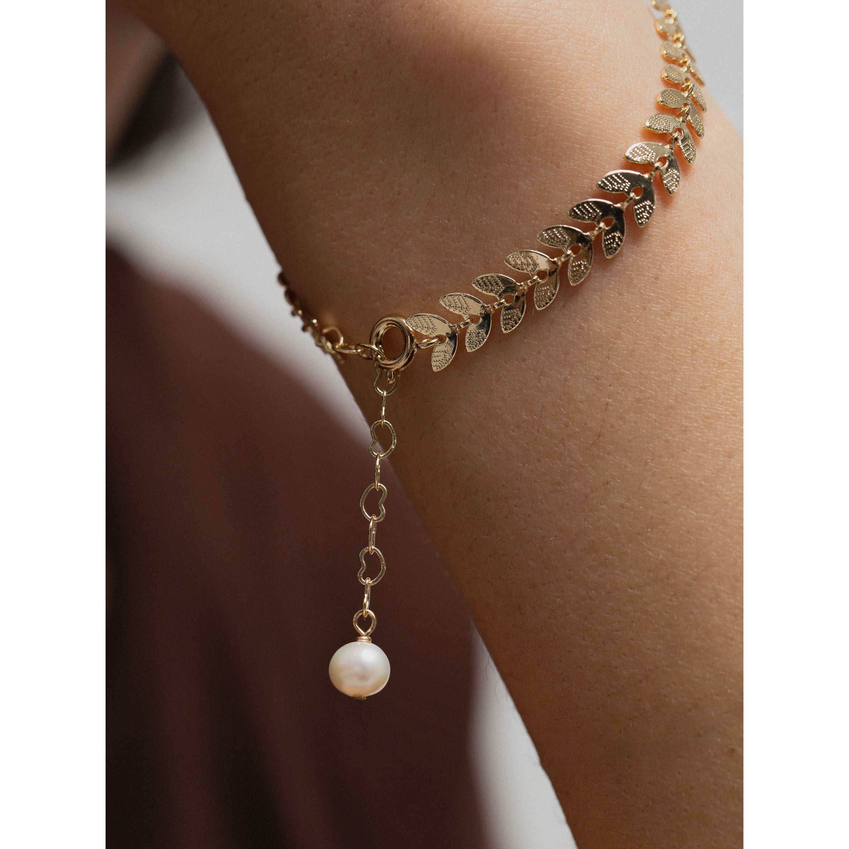 gold-tone and freshwater pearl Pearl & Leaf Bracelet - alternate view 4