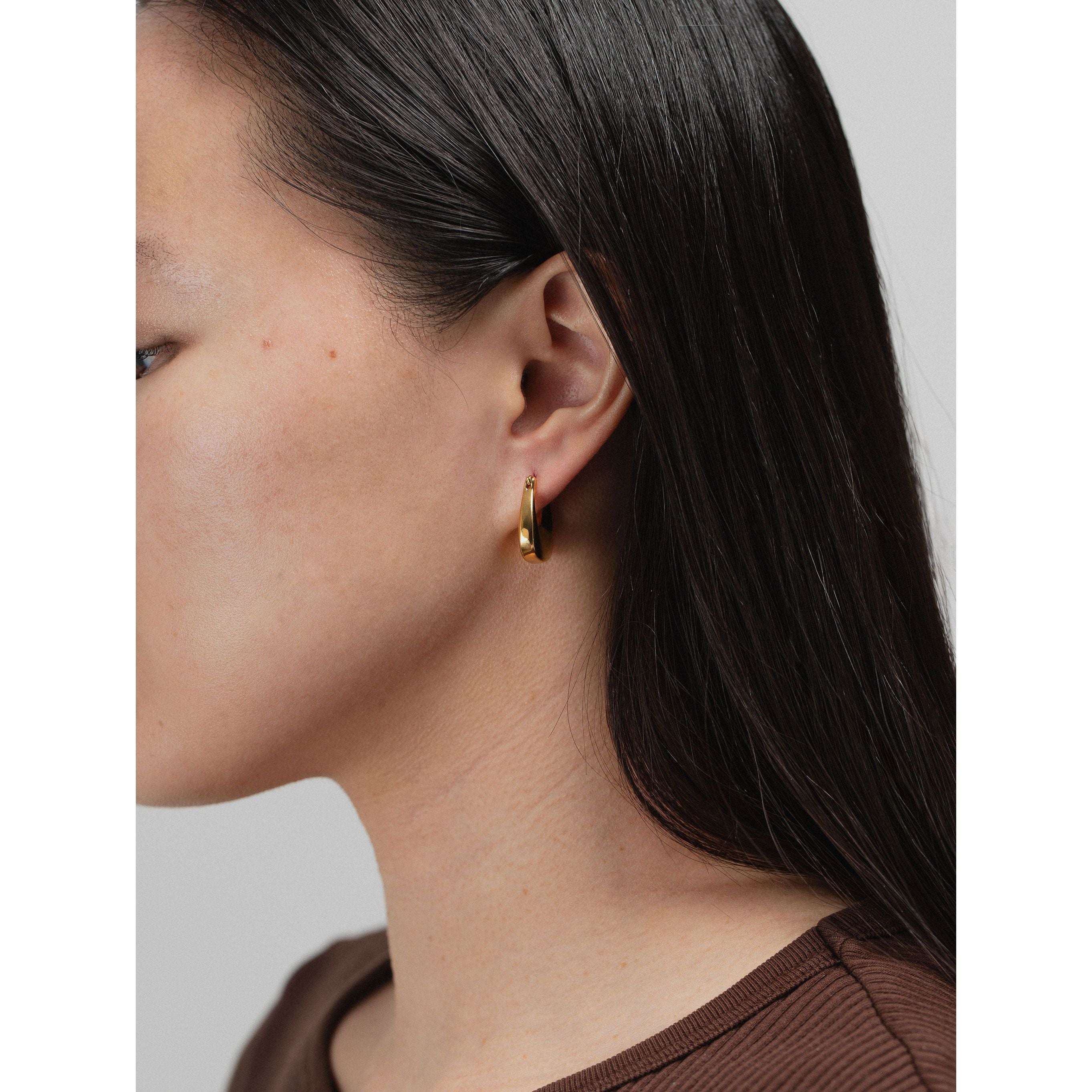 gold-tone Saddle Hoop Earrings - alternate view 2