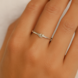 Single Knot Ring