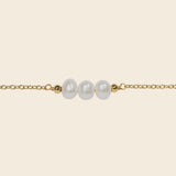 Trio-Pearl Smiling Necklace