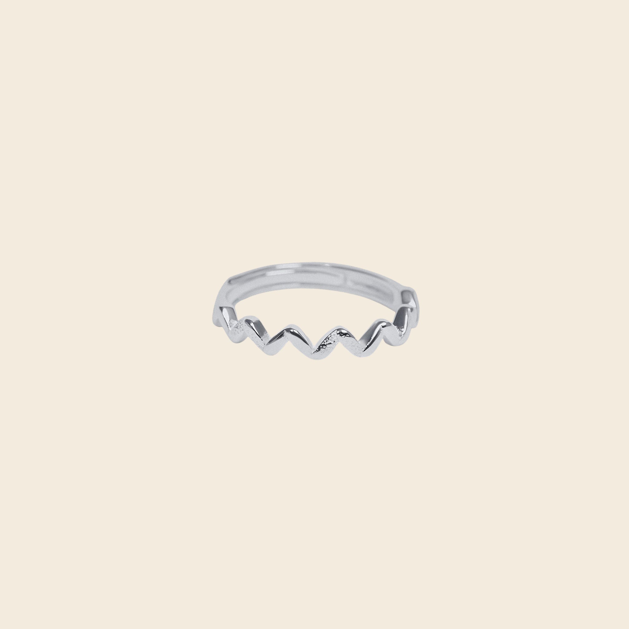 Simple Chic Rings Adjustable Wave Ring – Simple Chic