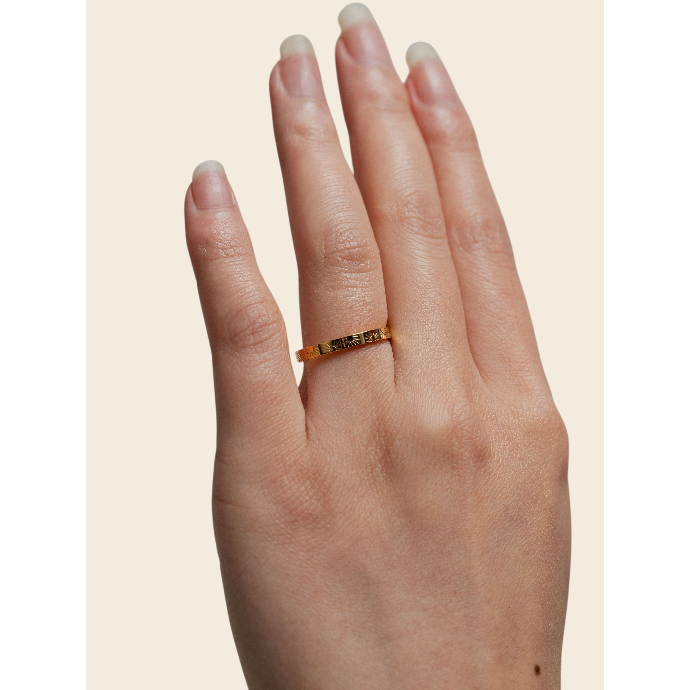 gold-tone Sunbeam Gold Band - alternate view 2