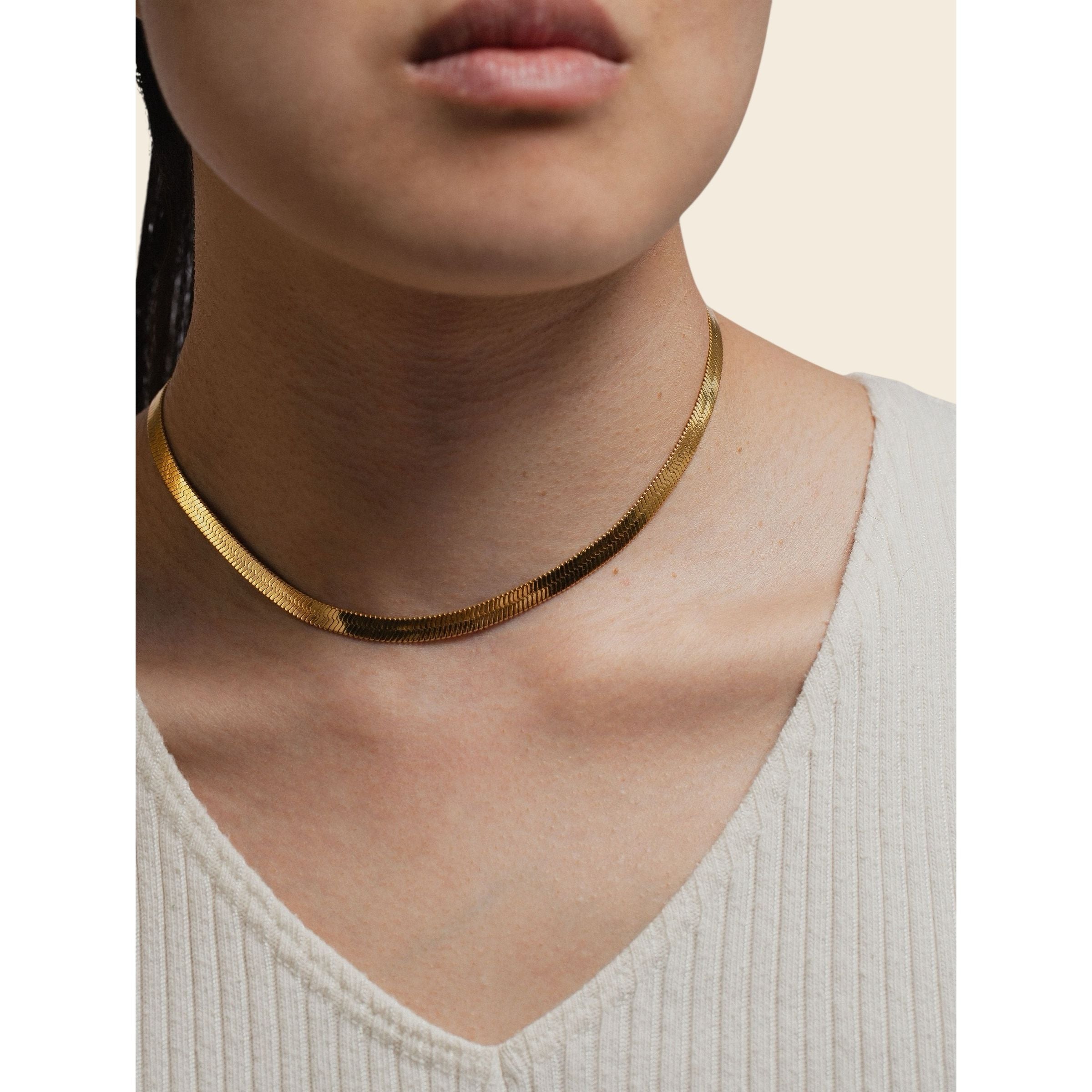 gold-tone Large Herringbone Chain - alternate view 2
