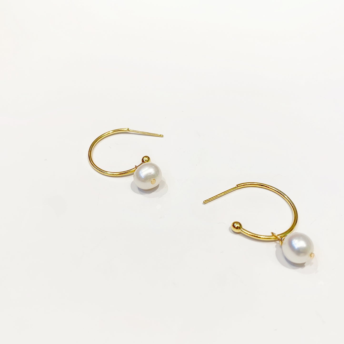 Dainty Detachable Pearl Earrings