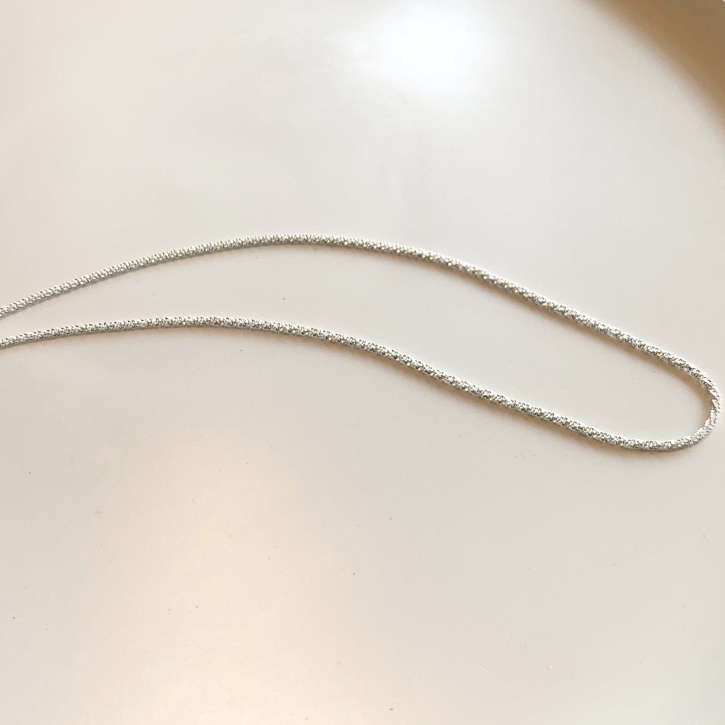 Minimalistic Silver Chain Necklace