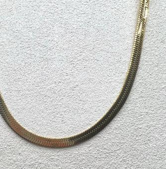 Medium Herringbone Chain